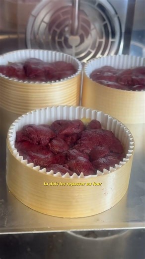 Commande maintenant pour être sûr d'avoir ta box de cookies pour Pâques 🐣