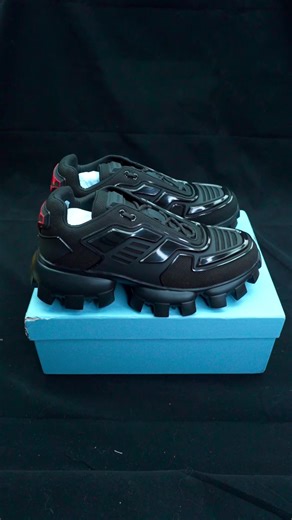 #fyp #fashiontiktok #designer #sneakers #tiktokviral