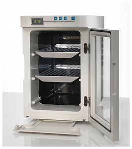 Thermo Scientific Incubadoras microbiológicas compactas Heratherm Norma EU, cable/enchufe para RU y Australia | Buy Online | Thermo Scientific™ | Fisher Scientific