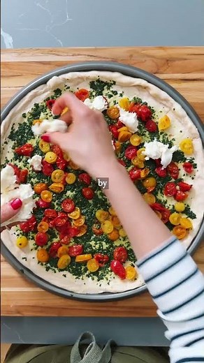 Caprese Pizza (Ready in 30-minutes) #recipe #capresepizza