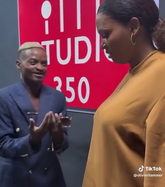 @PETIT FALLY FAN LES AIGLONS 🦅 chante Ika de jong #🥰🥰🥰🥰❤️❤️❤️ #pourtoii #cupcut #vues #dimanche