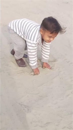 Rayyan ka Beach Fun🥰 #familyvlog #shorts #cutebaby