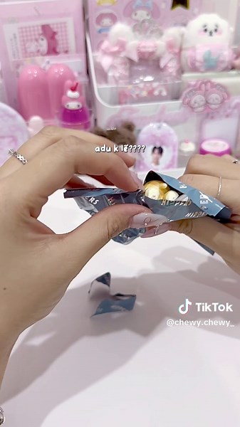 Mở Blind Box Chiuwi: Trải Nghiệm Unboxing Độc Đáo