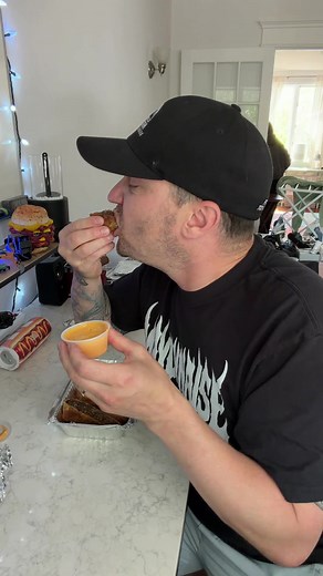 Back on Craigslist for some food. This time I got some egg rolls | Egg Rolls