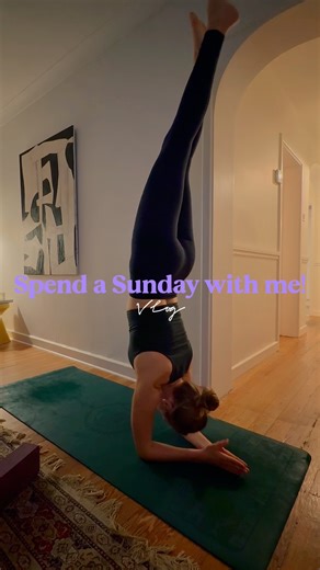 Spend a Sunday with me! #baking #yoga #pinchamayurasana