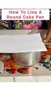 22K views · 302 reactions | How To Line a Round Cake Pan, With Baking Paper. #bakingpaper #bakingsheets | 12StarConfectionery | Facebook