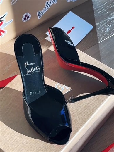 Unboxing Christian Louboutin Me Dolly 🔗in my bio #Louboutin #dollymeheels #Unboxingvideo