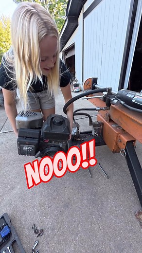 My 12 year old swaps her first engine swap! #crossthreadgarage #dadanddaughter #fyp #trending #influencer #teachthekids #harborfreight | Crossthread Garage & Salvage