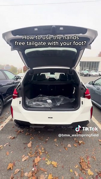 Unlock a new level of convenience with BMW’s hands-free tailgate. With just a simple foot swipe, you’ll have easy access to your cargo space. 🚗👣 #Gengras #GengrasBMW #BMW #BMWWestSpringfield #WestSpringFieldBMWDealer #BMWDealerMass #BMWDealership #BMWNation #BMWLife #BMWnearme #BMWDealernearme #BMWDealershipnearme #BMWConvenience #HandsFreeTailgate #BMWLife #BMWTips