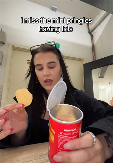 Funny Moments with Pringles in Your Bag