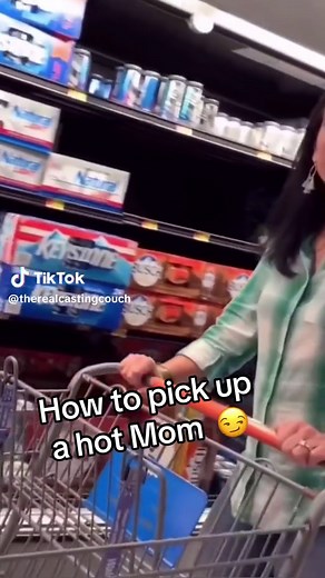 Seduction Tips for Casting Couch: How to Pick Up a Hot Mom
