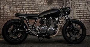 The Raven: Yamaha XS1100 “Il Corvino” by Licari Co.