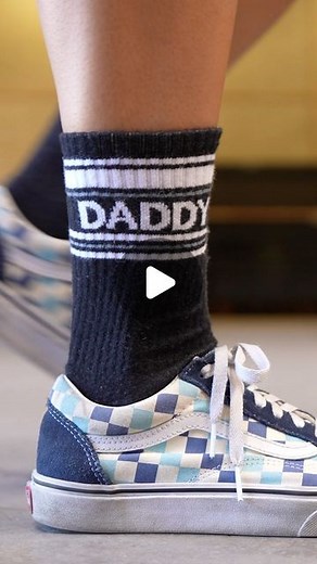 Ryan Humiston on Instagram: "I don’t know how other trainers motivate their clients but I only use methods back by science. Let’s see how long this one stays up Glute girl: @littogoblinlifts #gymmotivation #workoutmotivation #gymhumor"