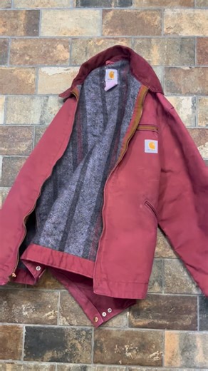 Jebus Skate Co. on Instagram: "Vintage Carhartt Detroit Jacket Follow for Pt 3 - - Bleaching doesn’t always go as expected, this is a good example of trusting the process and doubling down vs giving up. The lace print didn’t transfer through so I decided to try a sort of ombré effect. The spray dye is nice for deep saturating but it’s tough to gauge because it calms down after drying. So for anyone hating on the end of this reel, stay with us for pt 3 🫵"