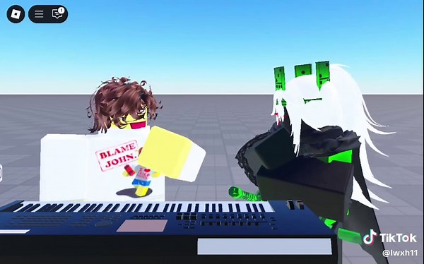 How to Play the Piano in Roblox
