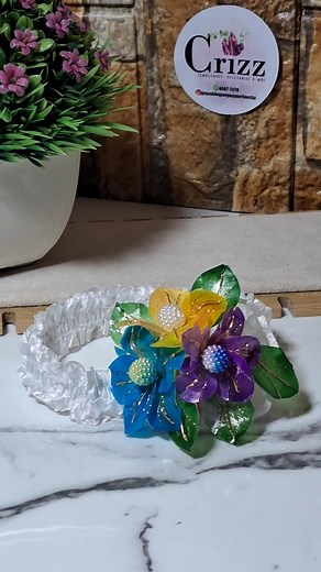 Cómo hacer un tembleque con escamas