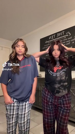 Kitchen Dance Moments to Relive