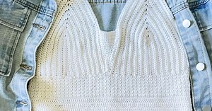 Crochet halter top pattern with free video