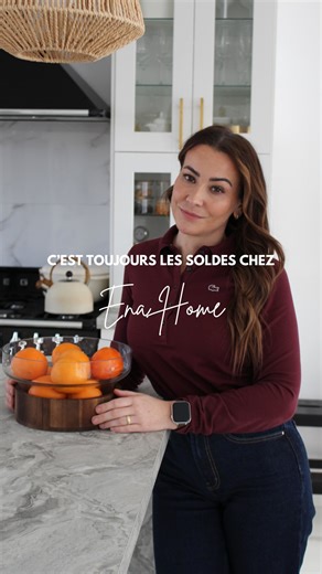 Ena Home on Instagram: "Pov : ton amie pense que tes verres ont coûté un rein 😳 Spoiler alert : pas du tout je n’ai même pas explosé mon budget 😏✨ Et les verres qui font dire « waouh » se trouvent chez Ena Home et en plus c’est les soldes 🛍️ #enahome #artdelatable🍽 #eshop #bestseller"