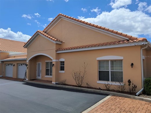 222 David Walker Dr #C2, Tavares, FL 32778 - MLS G5110839 - Coldwell Banker