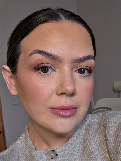 Now that I am in my later 30s *tear* I notice how much my makeup routine has changed having a more mature skin. These are just some of the things I find help me feel like the best and most confident version of myself when I am wearing makeup. But the most important thing if you love makeup is that it makes you feel like the most confident version of yourself whether you are wearing full coverage, a cut crease with glitter or tinted moisturiser! #over30s #makeupover30 #over30makeup #confidenceinm