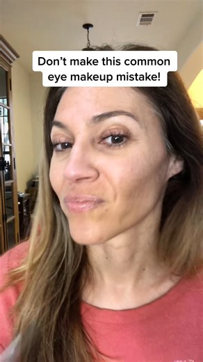 Are you making the one eye makeup mistake that’s aging you? The smallest change can lead to the biggest transformation! Watch now to see what to avoid and the simple switch that keeps your concealer smooth and your eyes looking wide-awake. #Over40 #MakeupHacks #EyeMakeup #AntiAging #MakeupTutorial | Jentri Quinn Makeup Skin