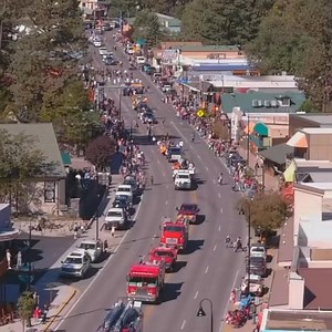Autumn in the mountains just got a whole lot better! 🍂 Join us for Ruidoso's iconic AspenFest on Oct 4th! Vibrant parade at 10 AM, followed by food, drinks & live music until 6 PM Handmade goods, festive activities and regional flavors await! Get your tickets at the door - see you there! | Ruidoso, New Mexico