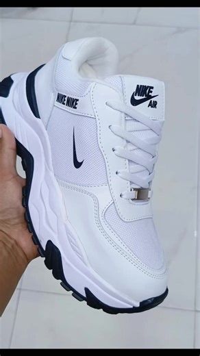 Somos tienda virtual en VALENCIA y hacemos entregas en la Av las ferias y Puente Santa Rosa, cancelas al momento de la entrega. Contamos con delivery a otras zonas de Valencia con un costo adicional y envios a nivel nacional con Zoom, Tealca o MRW. Mi número 04244273474 #ventaspormayorymenor #ventasonline #venezuela🇻🇪 #envios #zapatosdeportivos