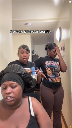 Auntie pranks #auntie #nahja #fyp #funnyvideo #prank | auntie pranks