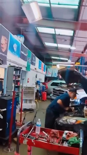 A Day in the Auto Shop: Multiple Vehicle Repairs and Challenges . Andrei here at Mainstreet Automotive EV in Downtown Walnut Creek. We explore various automotive repair projects at Main Street Auto Shop, including working on a Ford Focus RS, a Tesla Model X with compressor issues, a Ford F350 with steering problems, and a Volvo with transmission wiring harness complications. . #AutoRepair #CarMaintenance #MechanicLife #FordFocus #TeslaModelX #MainStreetAutoShop #brakes #walnutcreek #autorepair #