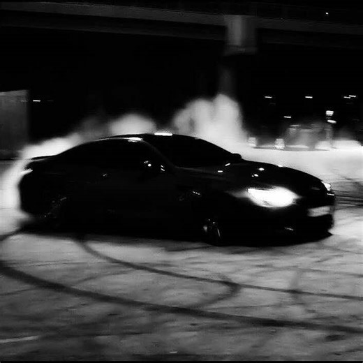 DT: @xennonflms || #aftereffects #aestheticedits #flow #batman | aesthetic edit