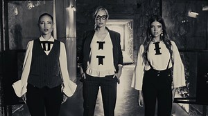 Nova Coleção Outono • Inverno 24/25 🌰 👉🏻 Já disponível ____ Visite o catálogo da nova coleção, com atualização regular, em https://oi-24-25.silvinacampos.pt/ ____ 📷 Acompanhe as nossas novidades e siga-nos através do Instagram em instagram.com/silvinacampos.sc ____ #silvinacampos #outonoinverno2425 #moda #fashion #mulher #portugal #thelincesantaclara #historichotel #luxuryhotels #visitportugal #visitportoandnorth #visitviladoconde #lifestyle | Silvina Campos