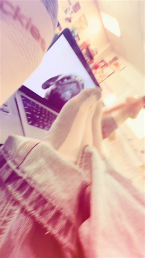 Lick my toes tuesday 😈👩‍🎤 #feet #fyp #tuesday #pug #money | pugs