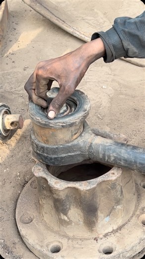 Wheels Entertainment | Heavy Truck Suspension Repair | Axle Support Rod Bushings Replacement Learn how to replace axle support rod bushings on heavy trucks. From... | Instagram