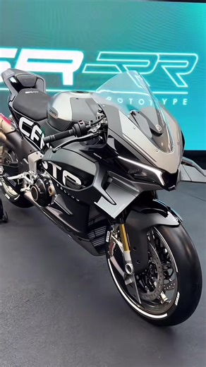 997cc v4 engine with 210Hp❤️‍🔥