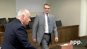 Ticket-fixing judge faces disbarment; NJ board cites 'shocking abuse'