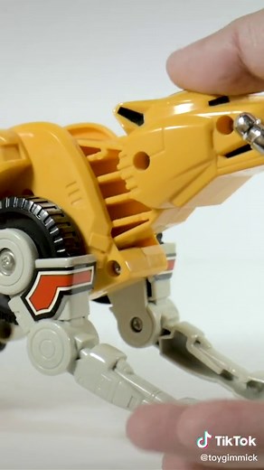 DX Dinotanker from 1992 #mmpr #mightymorphinpowerrangers #powerrangers #tokusatsu #zyuranger #ジュウレンジャー #powerrangerstoys #daizyujin #megazord #大獣神