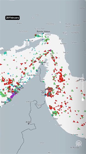 This graphic illustrates oil tanker traffic near a standstill in the Strait of Hormuz, a critical route for global oil shipments, following joint US-Israeli strikes on Iran over the weekend. More than 700 vessels are waiting amid soaring security risks, while media reports claim Iran has blocked passages through the Strait of Hormuz. The security level has now been labelled as 'critical,' with some ships reportedly making U-turns. Via Anadolu Agency. #DawnToday | Dawn.com