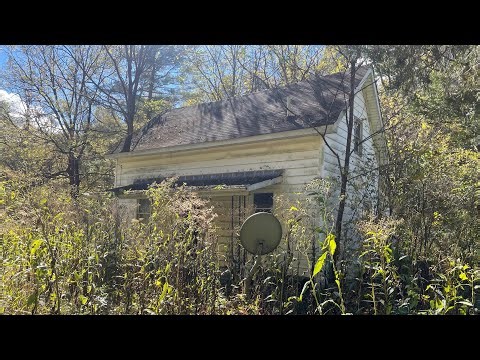 Abandoned 135+ Year Old Farm Cottage in the Foothills of Monroe County, Ohio (Found Pictures 👀)