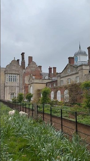 Stately home and farm in North Norfolk England Felbrigg Hall #countryhouse #countrysidelife #farm