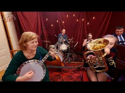 Down By The Riverside - Carling Family