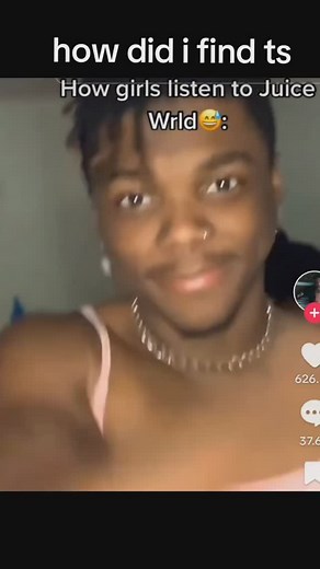 Daily Dose Of Memes on Instagram: "Follow @automemesx for more. Juice WRLD, born Jarad Anthony Higgins on December 2, 1998, was a genre-blending rapper, singer, and songwriter known for his emotional lyrics and melodic style. His career was brief but impactful, redefining modern rap and connecting deeply with his audience through themes of heartbreak, mental health, and substance abuse. Here’s a breakdown of his career: Early Beginnings • Juice WRLD grew up in Chicago and began freestyling and m