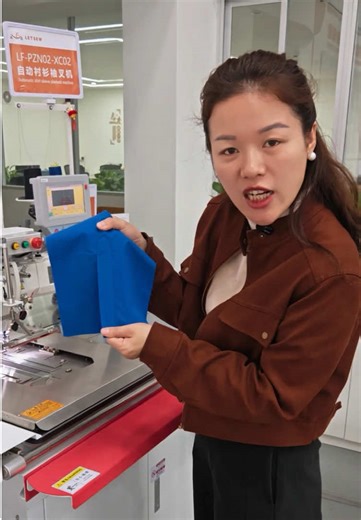 Is manually attaching shirt cuffs difficult? Check out this LETSEW automatic shirt cuff attaching machine, which makes everything simple.#sewing #letsew #sewingmachine #shirt