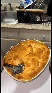 1.2M views · 14K reactions | TURN YOUR VOLUME UP ⬆️ Link to recipe ➡️ https://neisbae.com/products/chicken-pot-pie?_pos=2&_psq=pot+pie&_ss=e&_v=1.0 Watch video tutorial here ➡️ https://www.instagram.com/reel/Cu21BD6sp6G/?igsh=bjNqM2YxazlpdjMy #dinneridea #chickenpotpie #crust #bakingi | Neisbae Page | Facebook