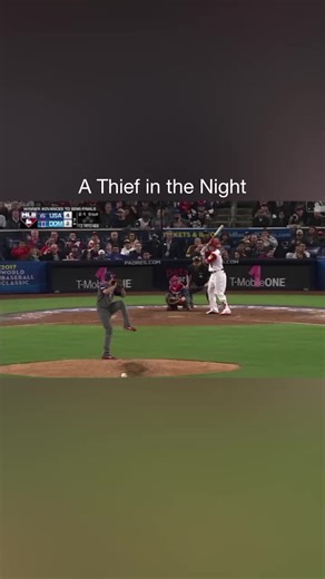 2017 WBC Classic USA vs Dominican Republic Adam Jones with a web gem catch, robbing Manny Machado of a Home Run, in one of the most iconic plays in WBC history! #Baseball #fyp #viral #trending #sports