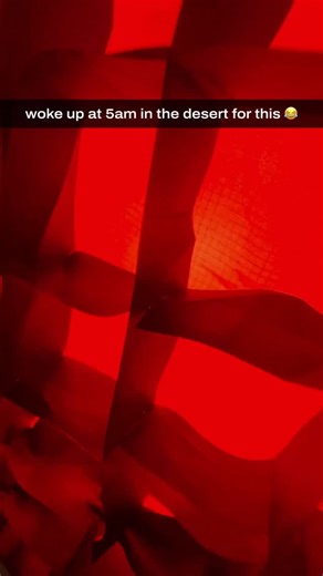 Luã Araújo on Instagram: "‼️🎄ZHIYUN Christmas Giveaway Grab the link in my bio to join! 🎁 Molus 100X RGB (the one I’m using in the video) • plus more premium gear worth $1500+ 💵 $500 cash The Molus 100X RGB is honestly mind-blowing😮‍💨 As a travel filmmaker, having a powerful, truly portable light I can take anywhere is crazy ⚡🌑 With the mini LENS reflector, it delivers power equivalent to around 300W And the design co-branded with @zhiyun_tech & @cammacky looks truly beautiful 🖤"