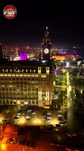 City skyline on fire (in the best way). 🎆