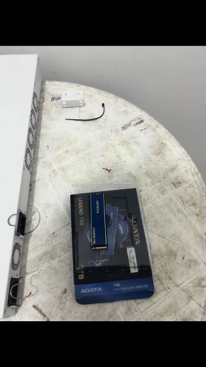 Instalación de SSD NMV.2 en Router Mikotik CCR2116