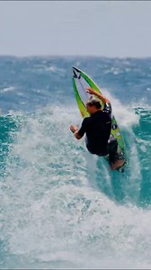 Jack Robinson's at Snapper Rocks, California. Full Edit: https://nobodysurf.com/jack-robinson-mark-occy-occhilupo-surfing-snapper-rocks/ #nobodysurf #surfing | NobodySurf