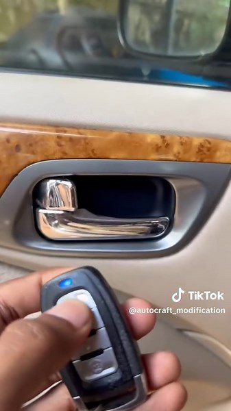 Nissan N16 Remote Key Installation Guide